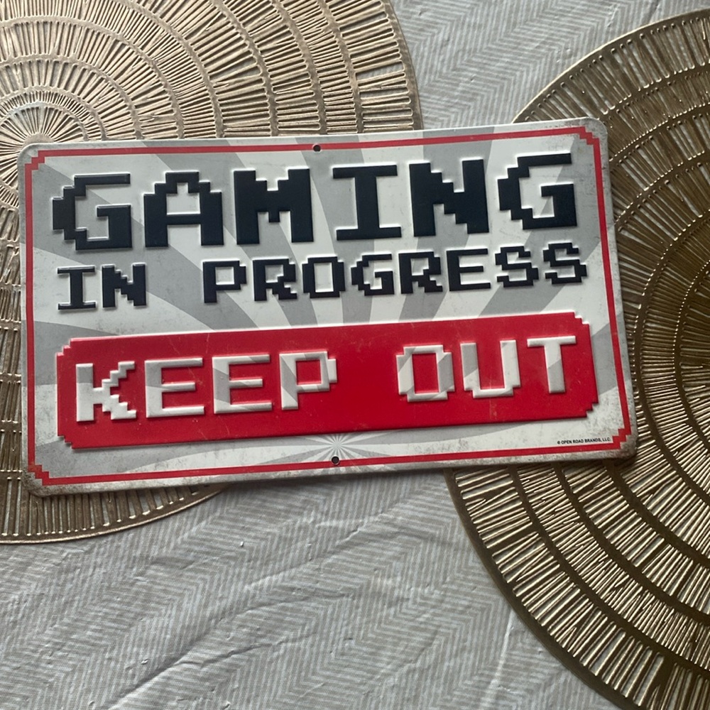 Metal room decor